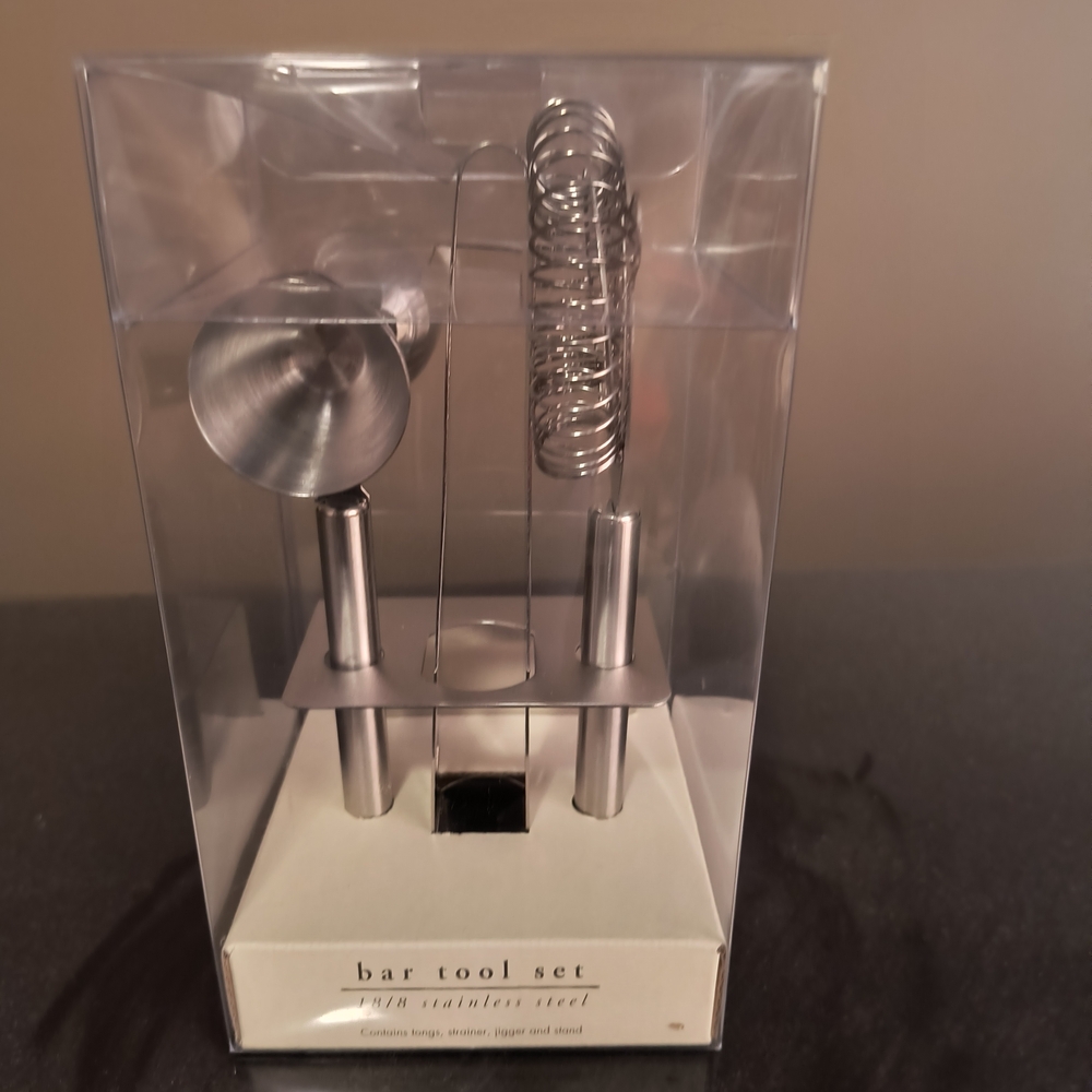 Pier 1 Stainless Steel Bar Tool Set